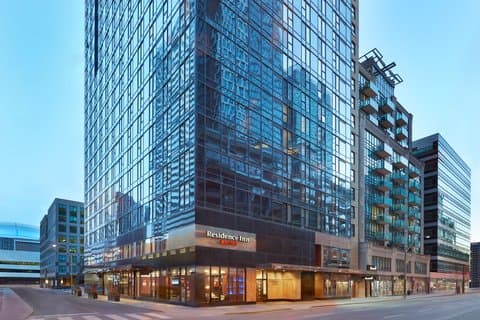 Residence Inn Toronto Downtown / Entertainment District