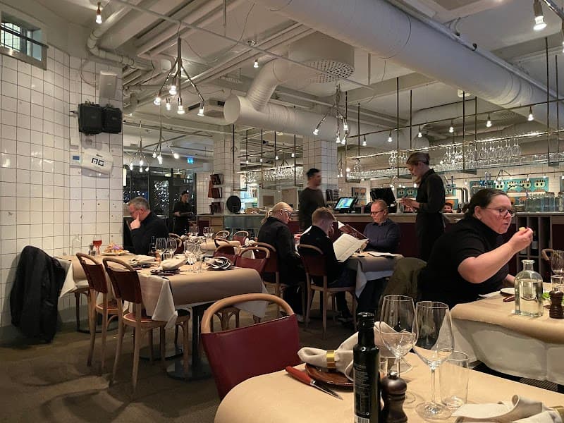 Restaurant AG’s Bakficka (Bar/Grill Section)
