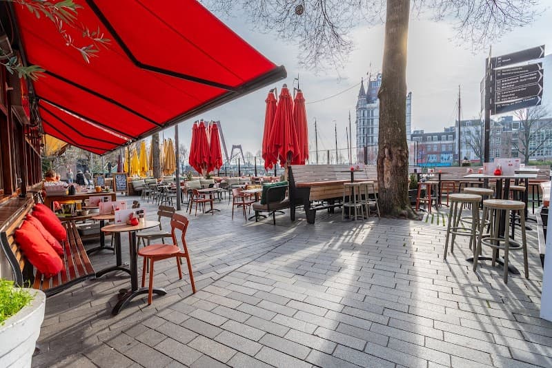 Restaurant Kade 4 (Seafood & Veg Focus)