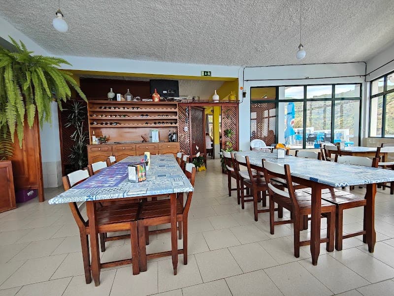 Restaurante O Precipício