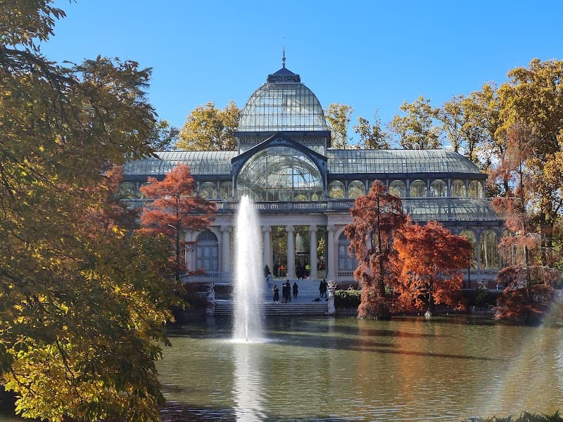 Retiro Park and Palacio de Cristal