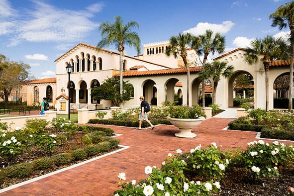 Rollins College Lakeside Walk