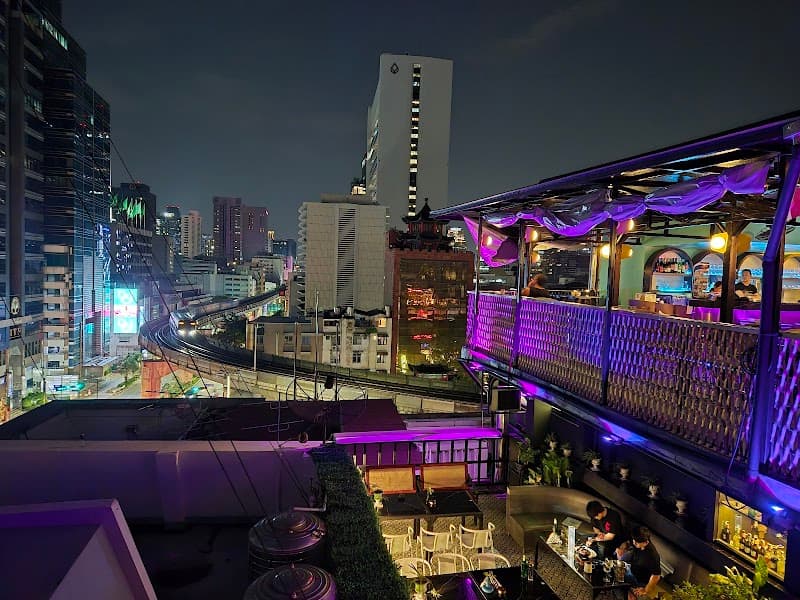 Rooftop Bar Sundowners