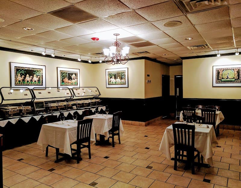 Saffron Indian Cuisine (Downtown-Adjacent)