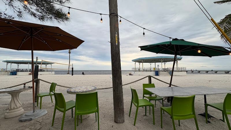 Salute! on the Beach