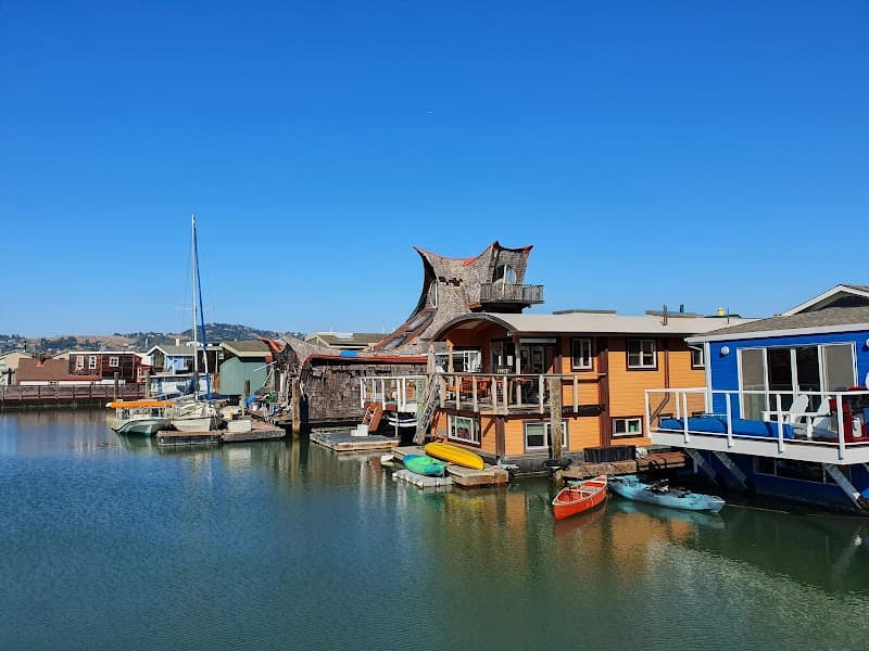Sausalito Houseboat & Floating Homes Walk (DIY)