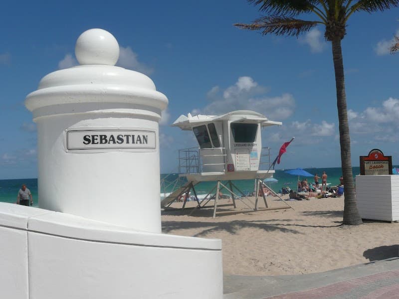 Sebastian Street Beach / Quiet Beach Walk