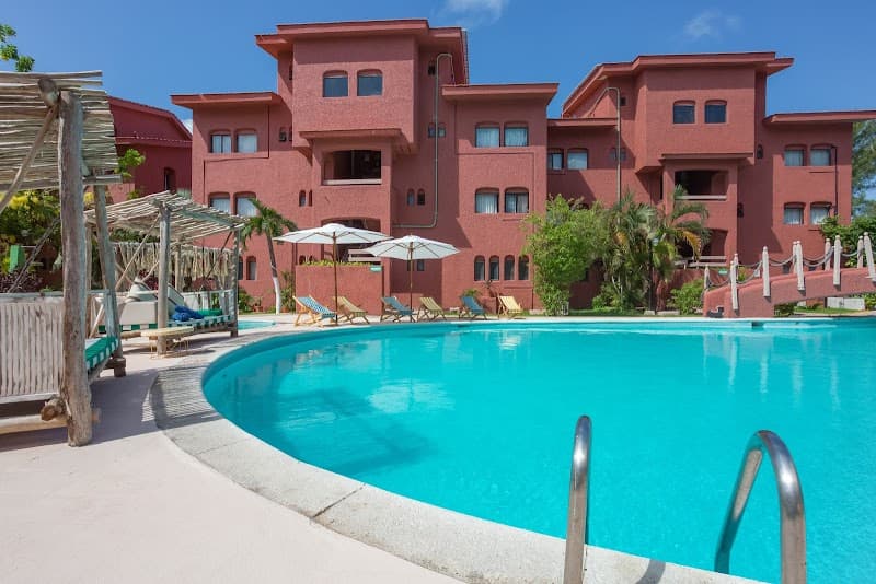 Selina Cancún Lagoon Hotel Zone