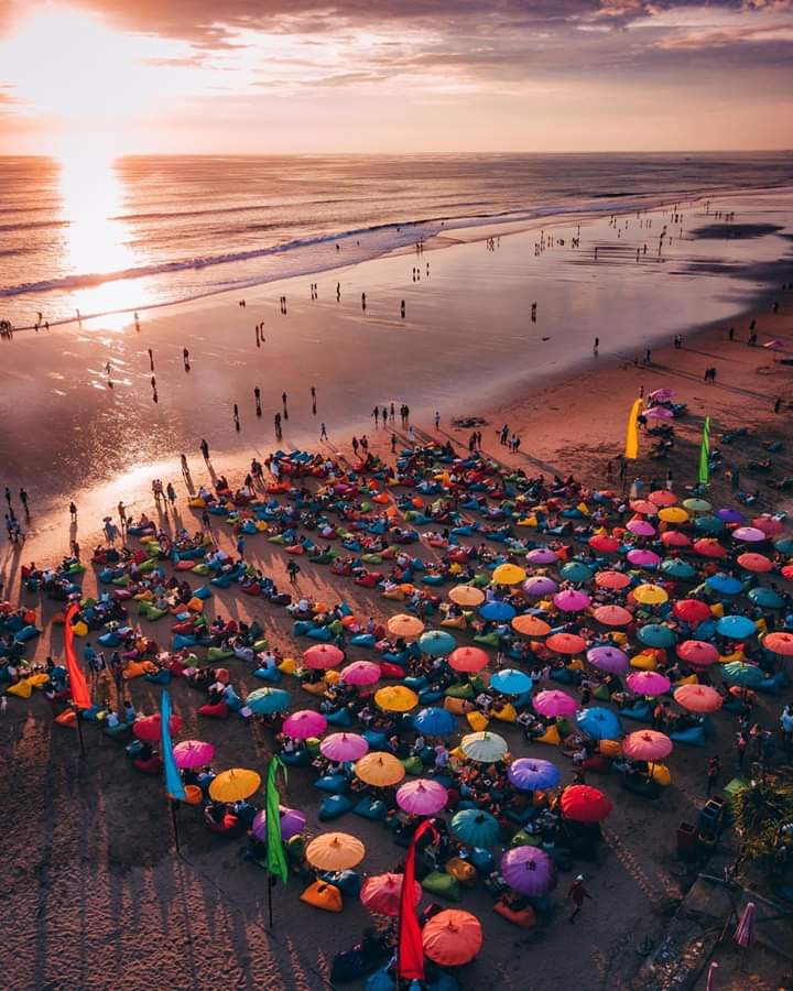 Seminyak Beach & Shops