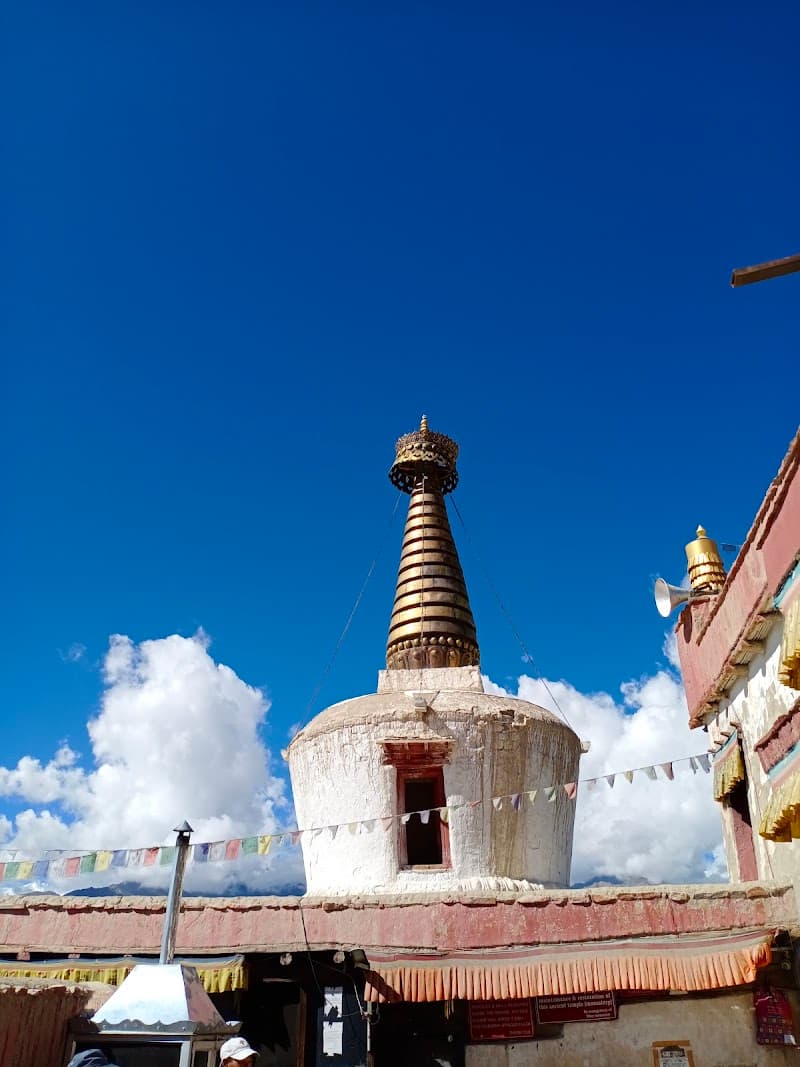 Shey Monastery & Shey Palace Ruins
