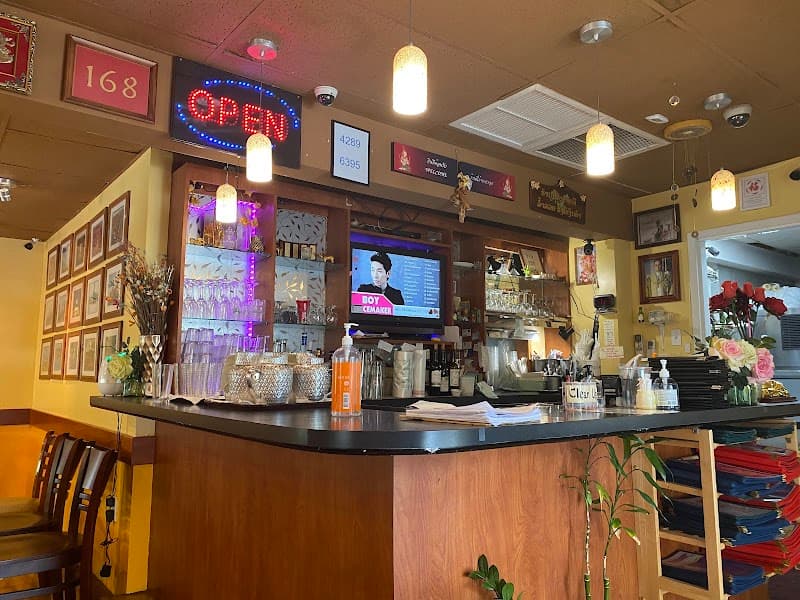 Siam Square Thai Cuisine