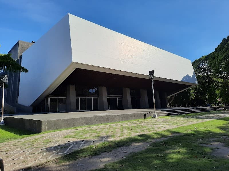Silliman University Campus Walk