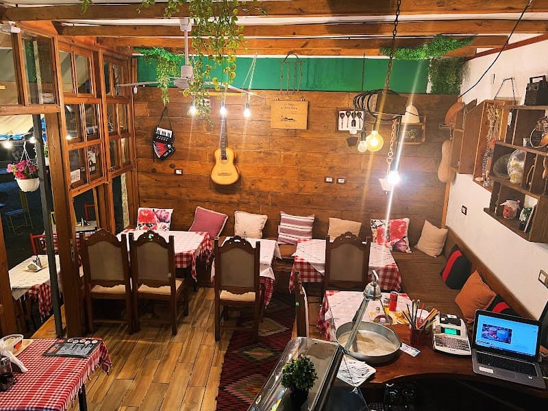 SIMPLE Restaurant