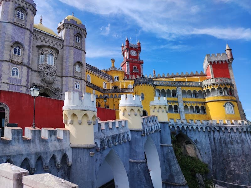 Sintra Day Trip: Pena Palace & Moorish Castle