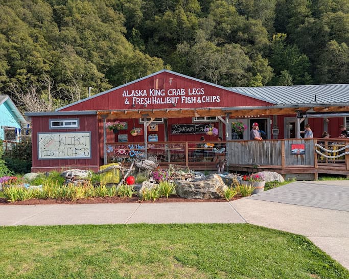 Wild Trails & Fjord Views: A Long Weekend in Skagway