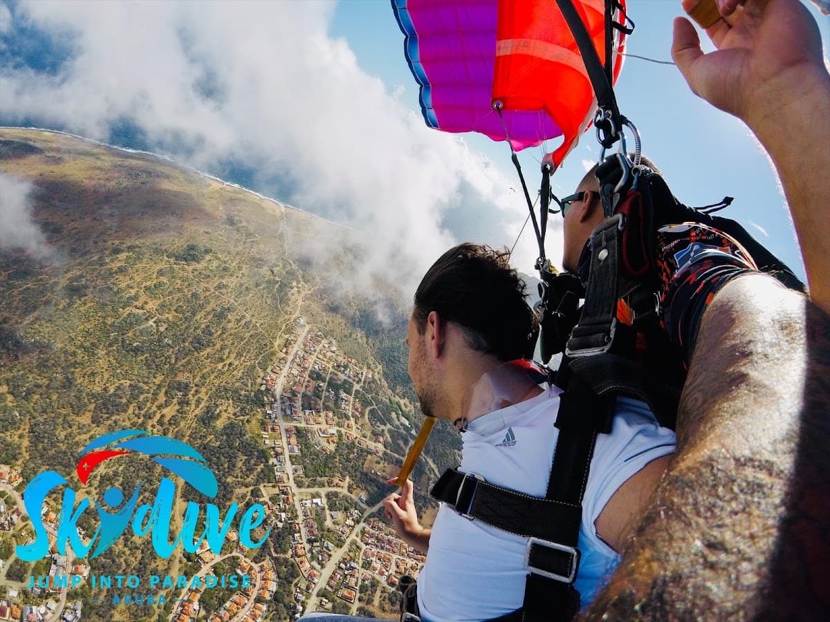Skydiving Aruba