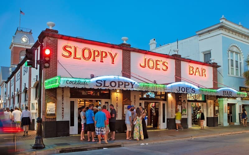 Sloppy Joe's Bar & Restaurant