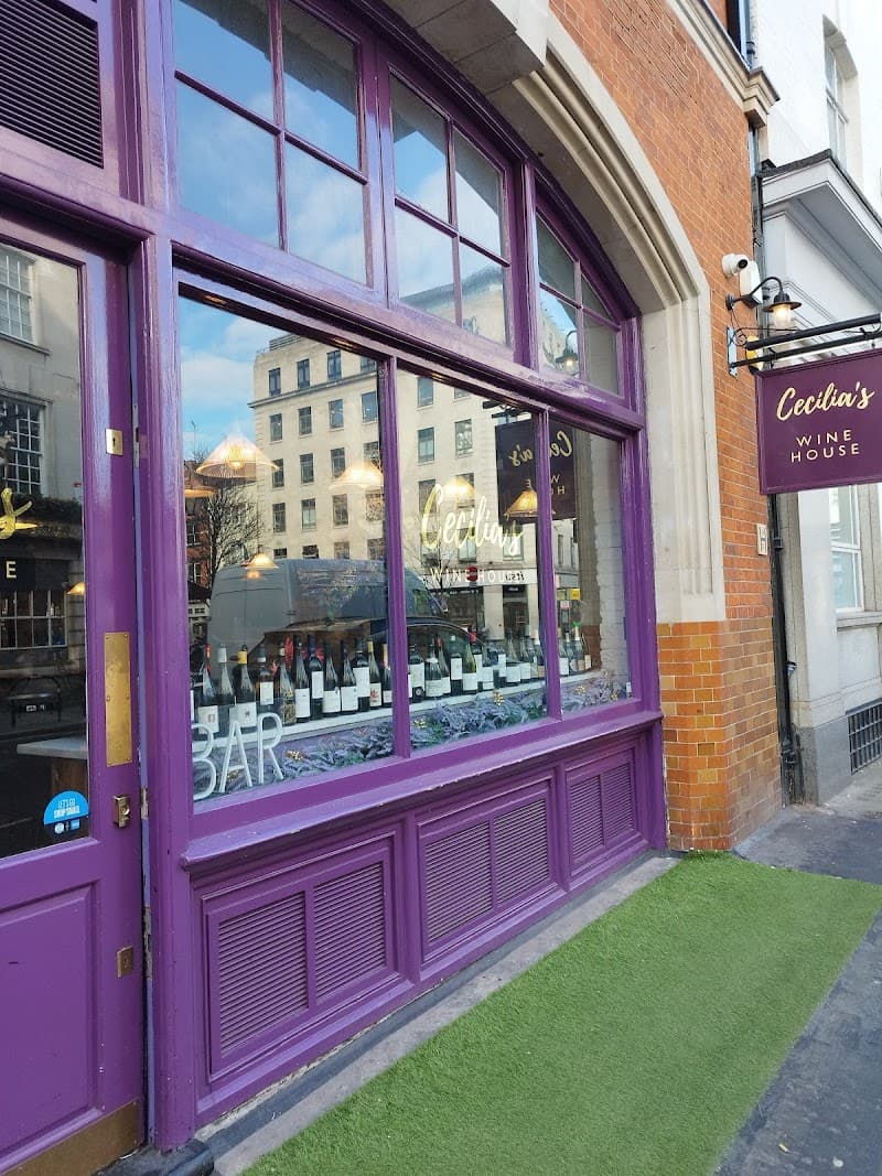 Soho Wine Bar & Nightlife