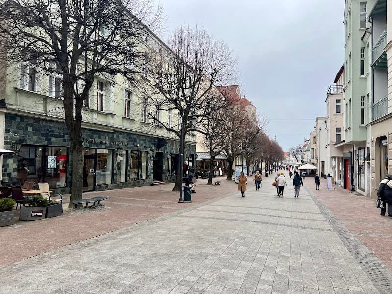 Sopot Beach & Monte Cassino Street