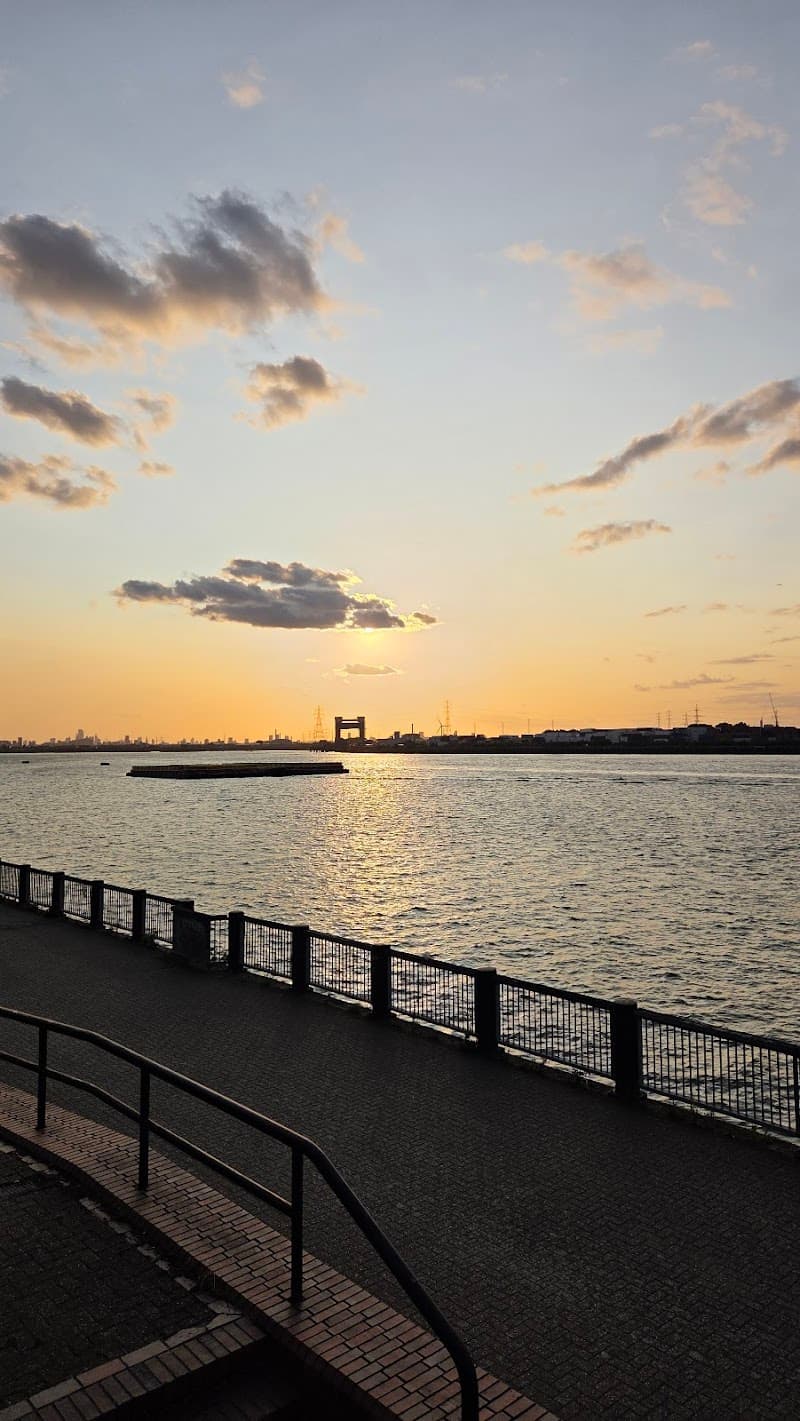 South Bank & Thames Path