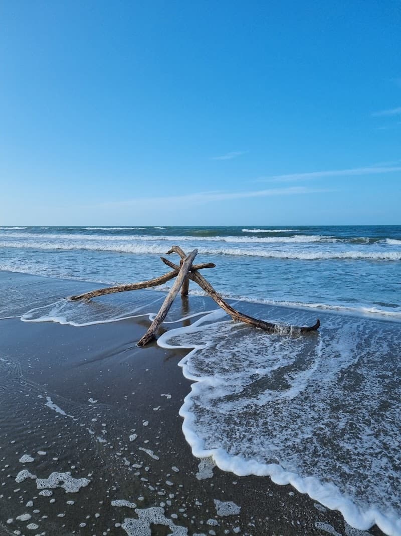 Spiaggia Libera Viareggio (Public Beach)