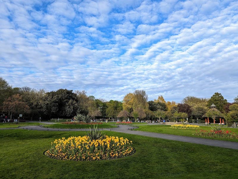 St Stephen’s Green & Grafton Street Stroll
