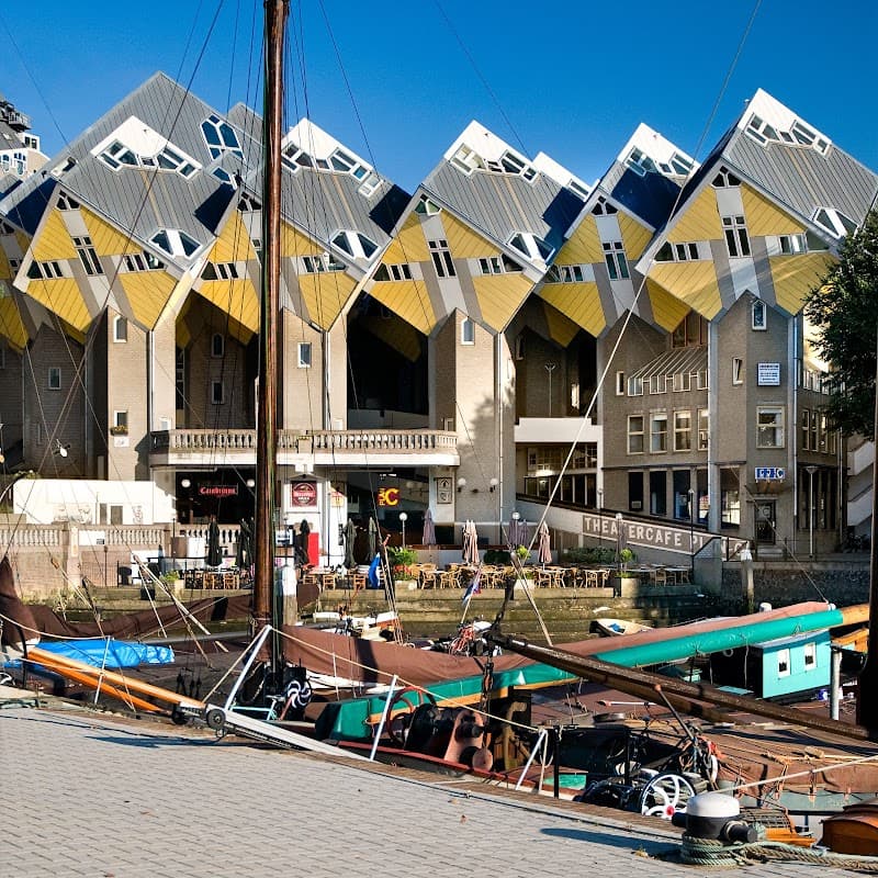 Stayokay Hostel Rotterdam (Cube Houses)