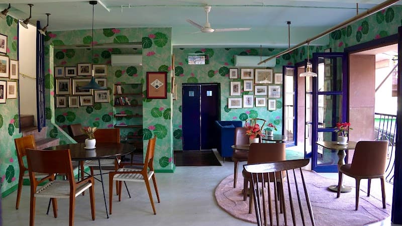 Stepwell Café (Vegetarian Dishes Only)