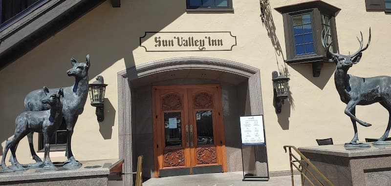Sun Valley Village Morning Wander