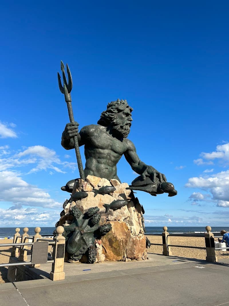Sunset Visit to King Neptune Statue
