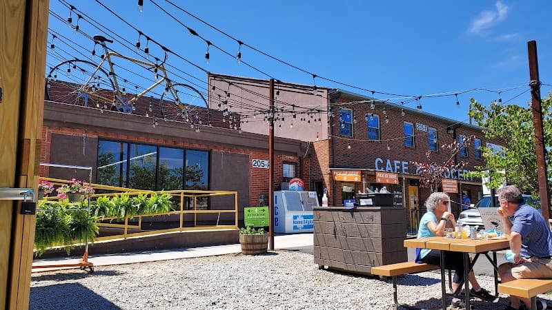 Swamp Rabbit Café & Grocery