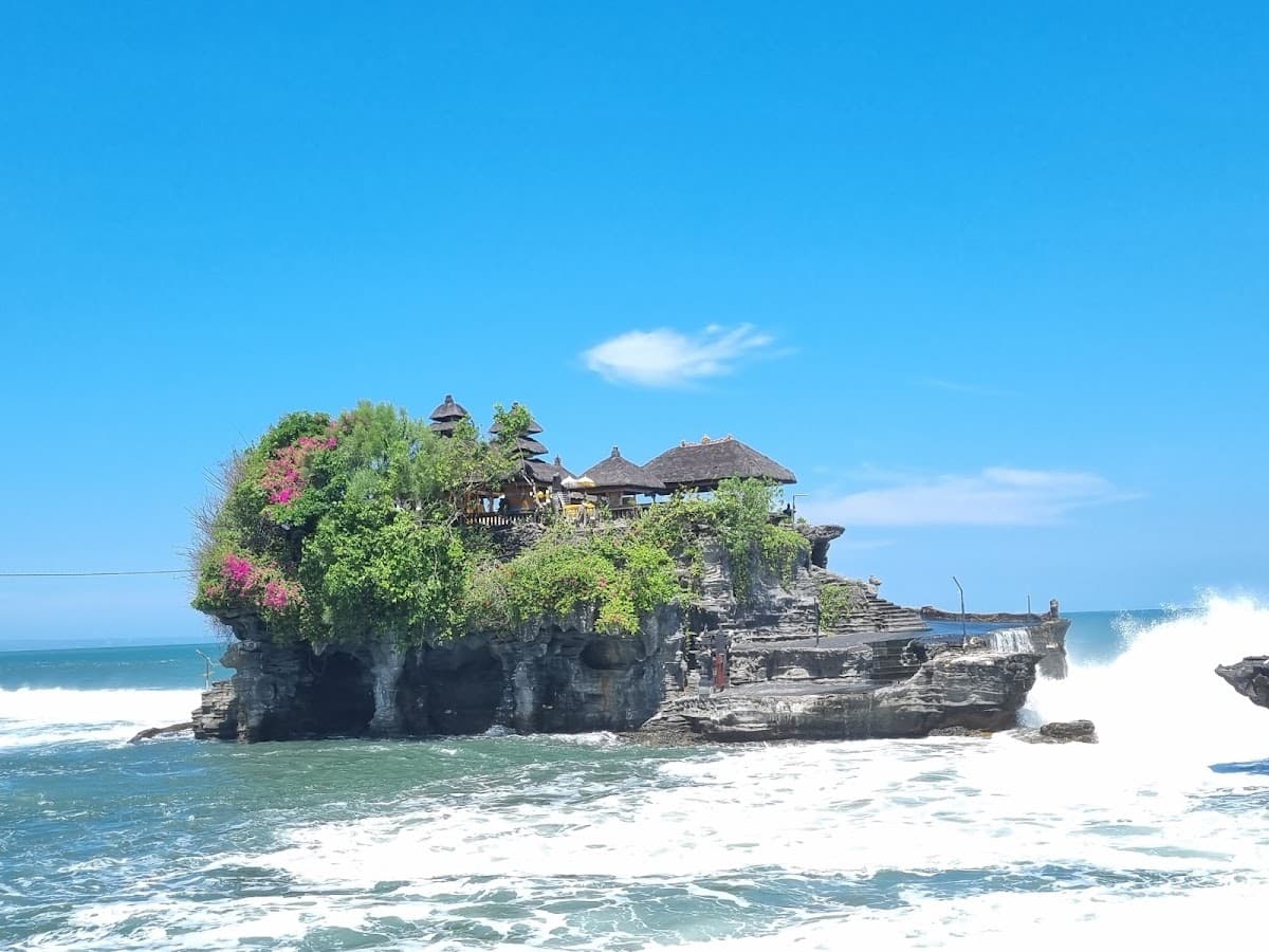 Tanah Lot Temple & Sunset