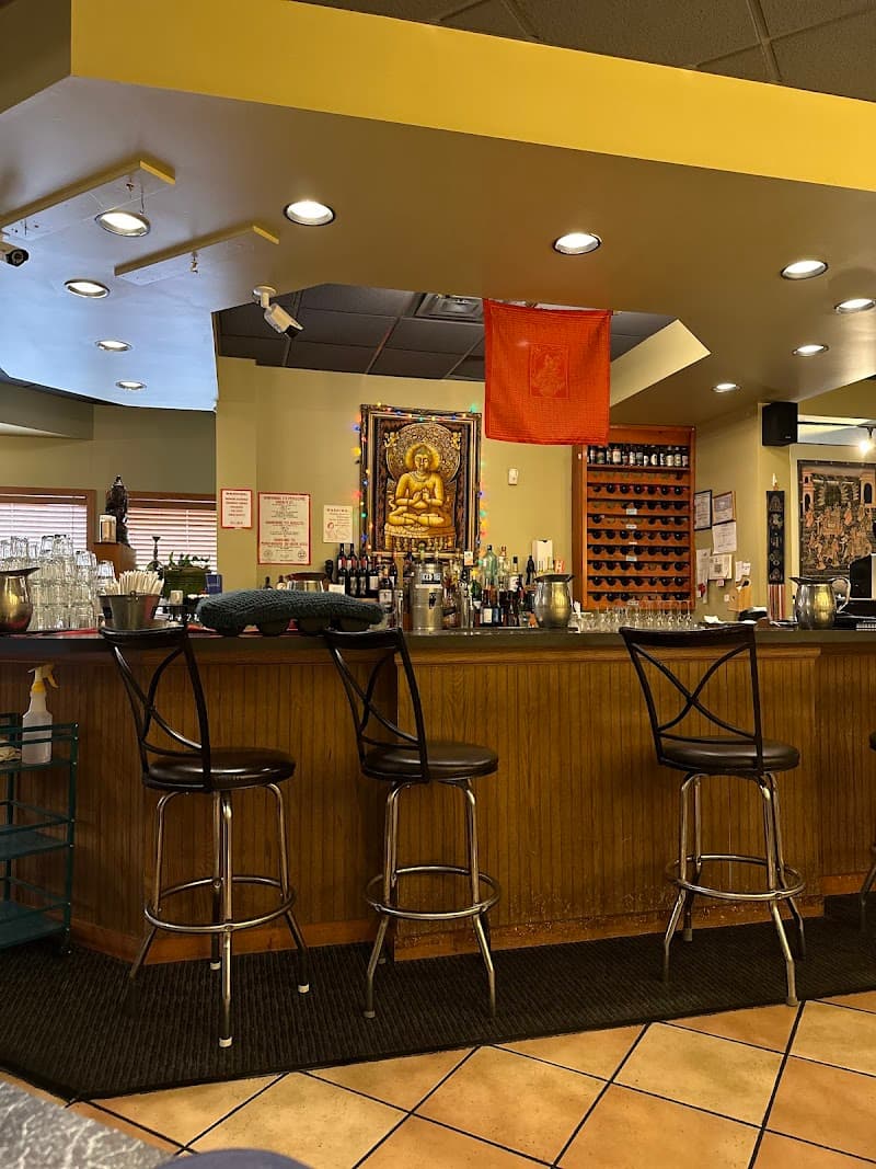 Tandoor Indian Cuisine (Halal-friendly vegetarian)