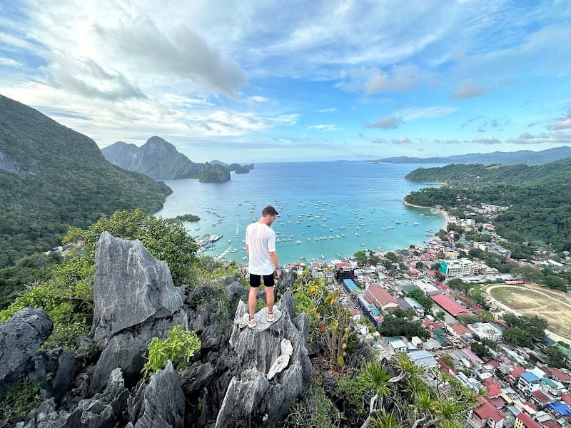 Taraw Cliff Canopy Walk