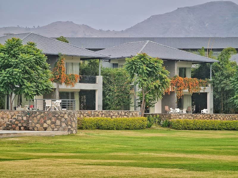 TatSaraasa Resort & Spa