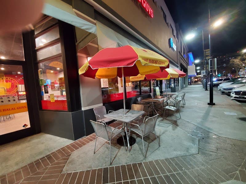 Taziki's Mediterranean (Halal)