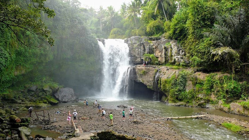 Tegenungan Waterfall