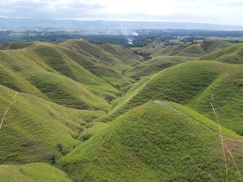 Tenau Hill Sunrise Viewpoint