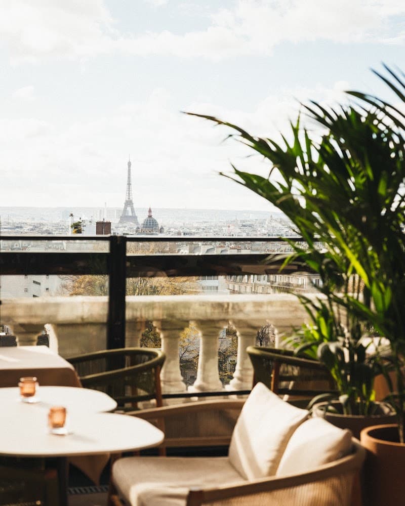 Terrass' Rooftop Bar