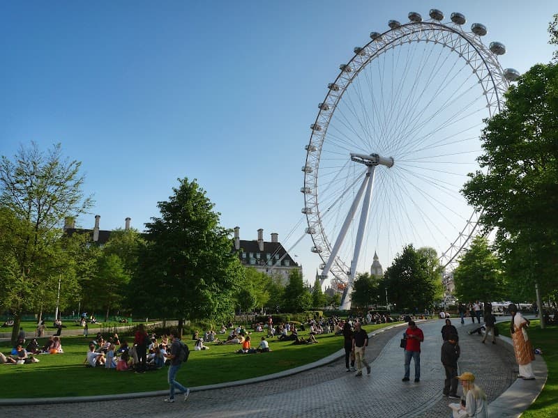 Thames Path & Jubilee Gardens Wildlife-Friendly Walk