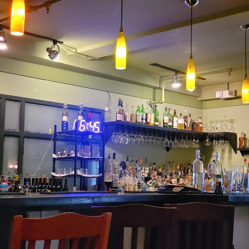 Blue Orchid Thai Restaurant (Halal-friendly vegetarian/seafood)