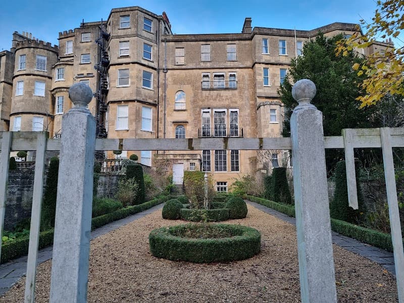 The Circus, Gravel Walk & Georgian Garden