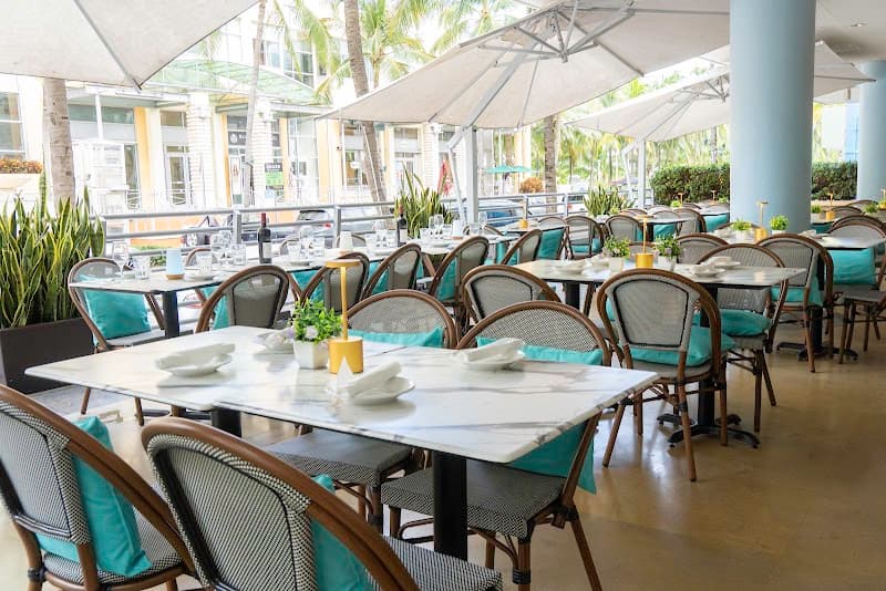 Miami Slow-Travel Escape: Beach, Culture, Food, and Nights Out