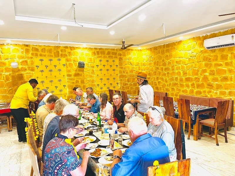 The Jaisal Treat (Vegetarian Restaurant)