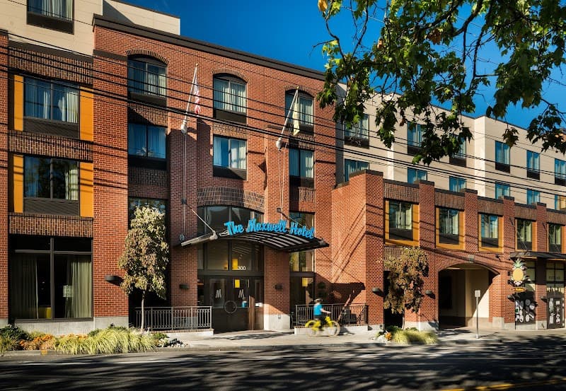 The Maxwell Hotel (Staypineapple, Seattle Center)