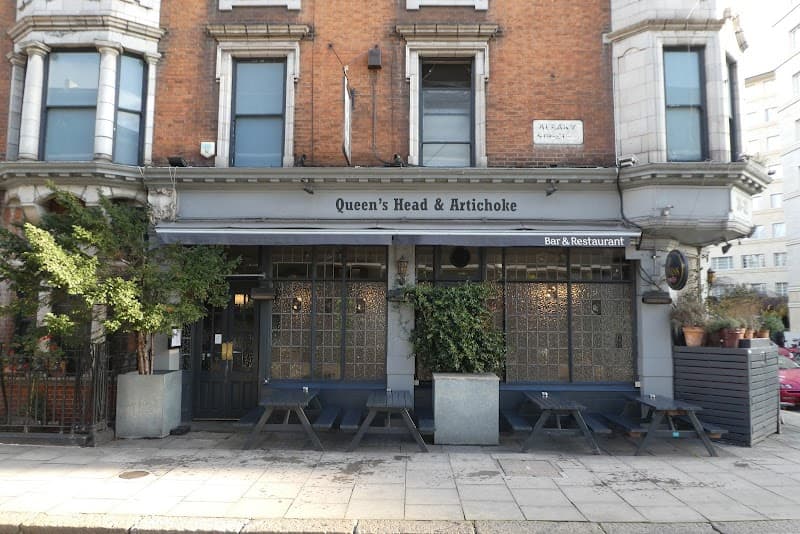 The Queen's Head & Artichoke
