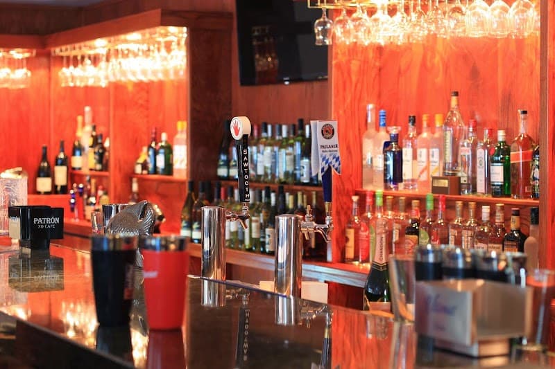 The Tropical Restaurant & Bar