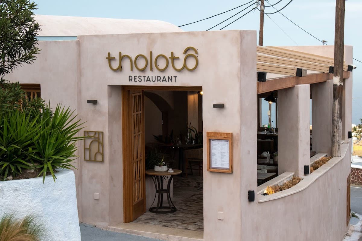 Tholoto Street Food