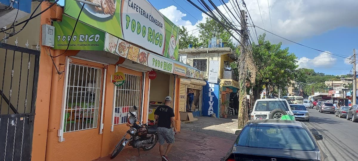 Todo Rico Restaurant