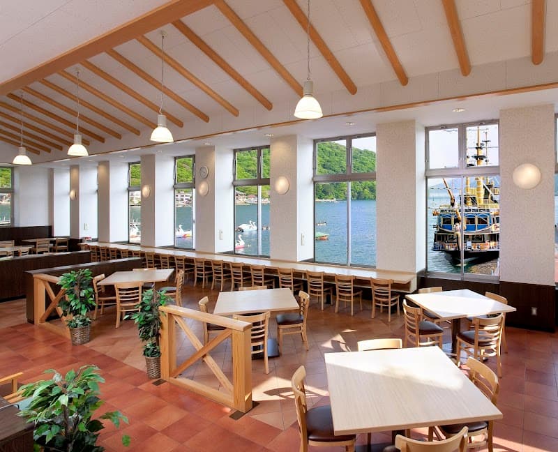Togendai View Restaurant (Vegetarian & Seafood Choices)